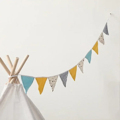 Tipi Lektält Prinsess – Rosa & Lila med Tillval: Ljusslinga, Flaggor & Ljusbollar